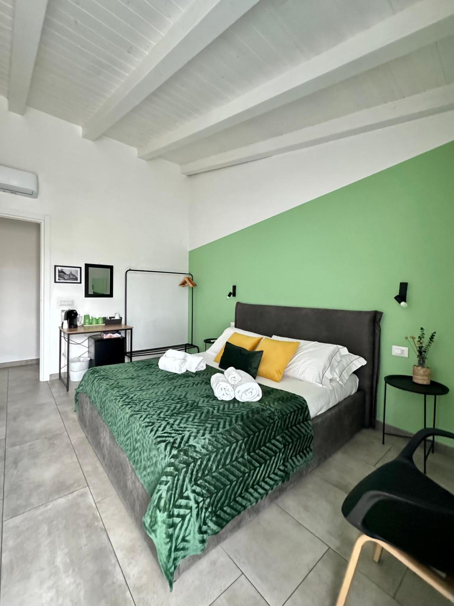 Citroom - Green City Rooms Olbia Exterior foto